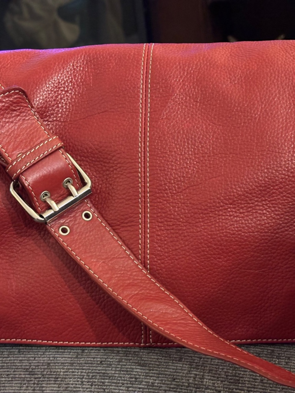 Tignanello Cognac Red Genuine Pebbled Leather Messenger Shoulder Crossbody Bag - Picture 2 of 16